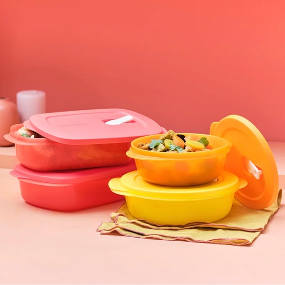 Tupperware 4-PIECE SET - Picture 2 of 3